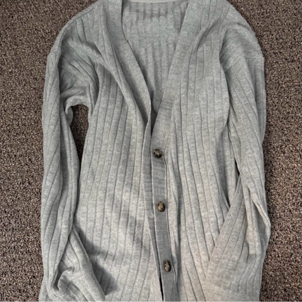 ALO Yoga Gray Ribbed Women's Cardigan